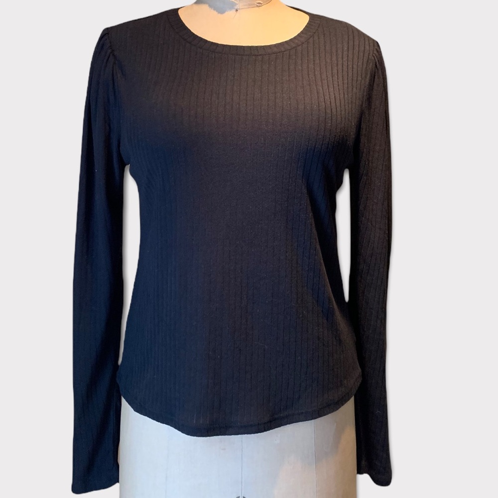 One Step Up Vintage Ribbed Long Sleeve Top w/Gathered Shoulders Black Size L